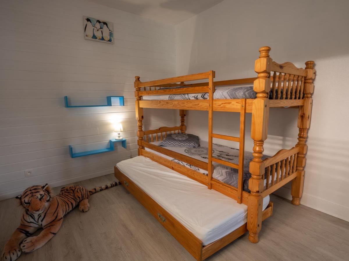 Stunning 4-Bed House In La Bourboule Villa Exteriör bild